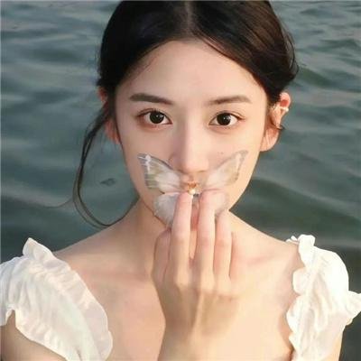 秋水伊人